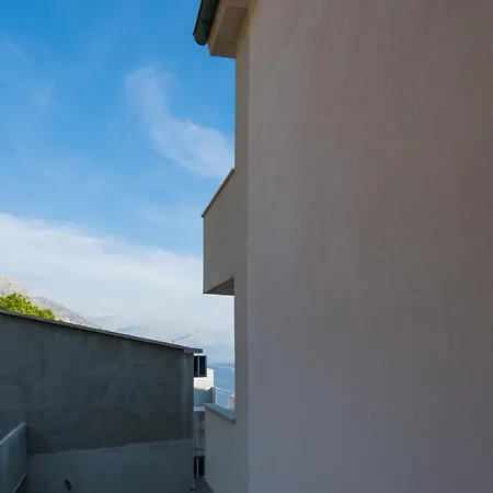 Pero 3 Min Walk To The Frühstückspension 3*