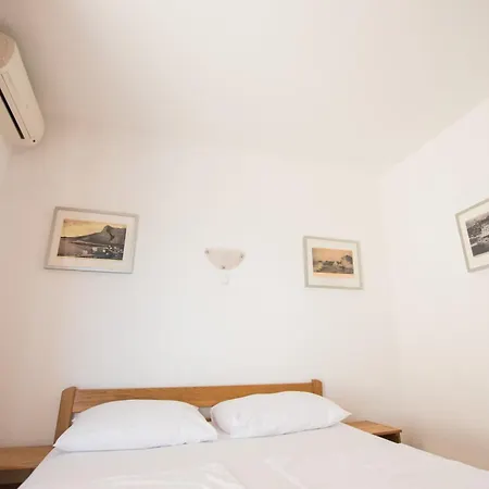 Frühstückspension Pero 3 Min Walk To The 3*