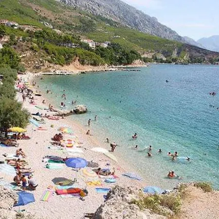 Pero 3 Min Walk To The Frühstückspension Lokva Rogoznica