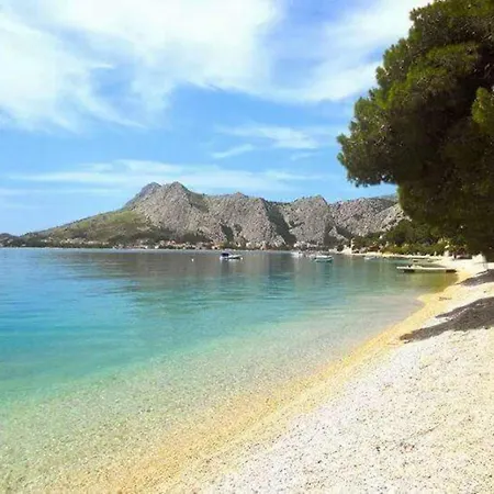 Frühstückspension Pero 3 Min Walk To The 3*