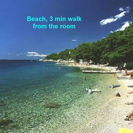 Pero 3 Min Walk To The Lokva Rogoznica