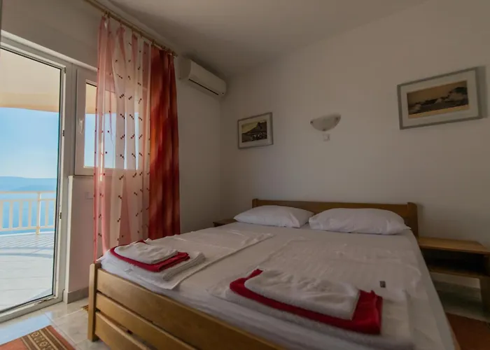 Frühstückspension Pero 3 Min Walk To The 3*