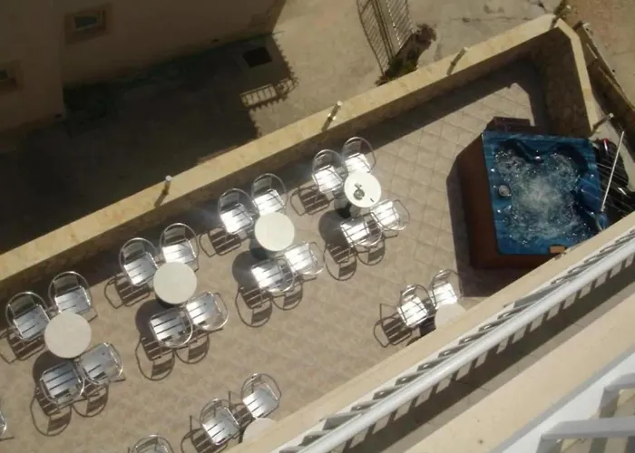 Pero 3 Min Walk To The Frühstückspension 3*